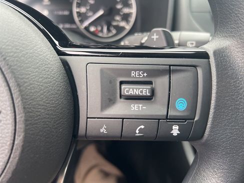 Certified 2023 Nissan Rogue SV image 57