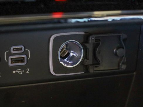 Used 2023 Jeep Grand Cherokee Limited image 21