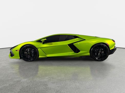 Used 2026 Lamborghini Revuelto AWD/4WD image 15