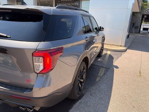 Used 2022 Ford Explorer ST w/ Equipment Group 401A AWD/4WD image 3