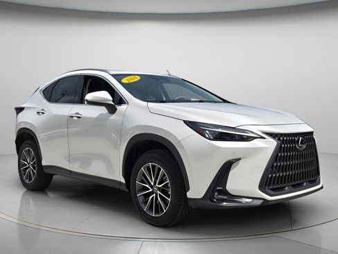 Used 2024 Lexus NX 250 FWD w/ Cold Area Package image 8