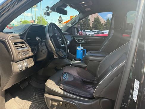 Used 2023 GMC Yukon XL SLT w/ SLT Luxury Package AWD/4WD image 10