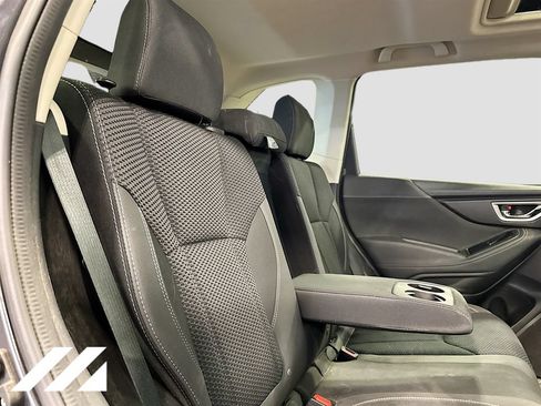 Used 2020 Subaru Forester Premium AWD/4WD image 27