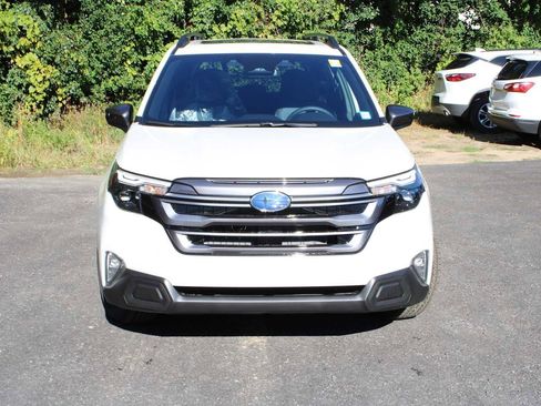 New 2025 Subaru Forester Premium image 4