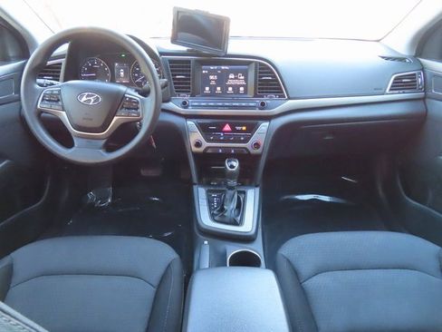 Used 2018 Hyundai Elantra SEL image 5