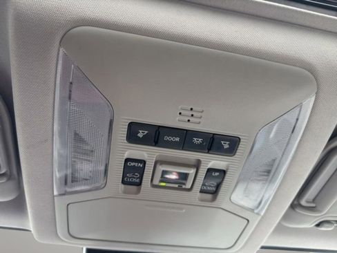 Used 2021 Toyota RAV4 XLE Premium FWD image 25
