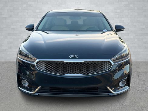 Used 2018 Kia Cadenza Premium image 9