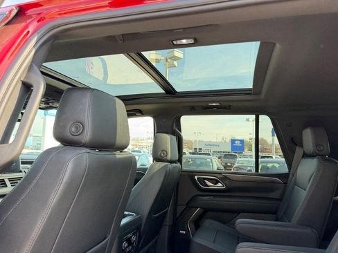 Used 2024 Chevrolet Tahoe LT w/ LT Signature Package image 11