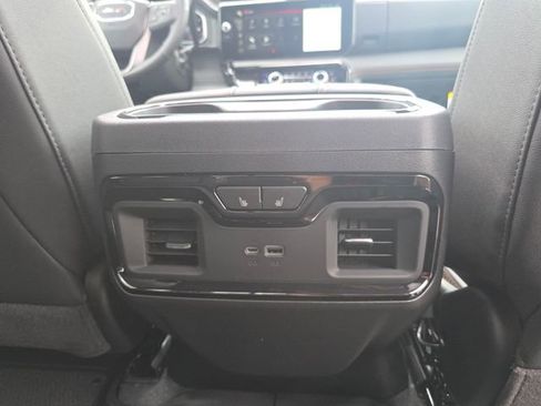 New 2026 GMC Sierra 3500 AT4 w/ AT4 Premium Plus Package AWD/4WD image 28