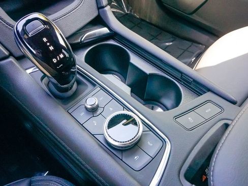 Certified 2025 Cadillac XT6 Premium Luxury w/ Technology Package image 32