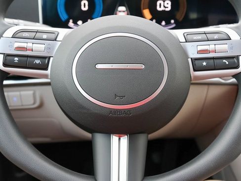 New 2026 Hyundai Tucson SEL image 19