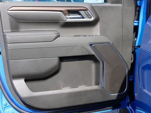 New 2026 Chevrolet Silverado 1500 LT w/ Convenience Package II image 9