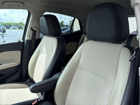 Used 2018 Buick Encore Preferred FWD image 11