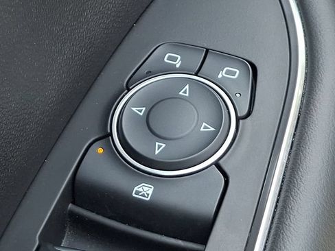 Used 2025 Buick Envision Sport Touring AWD/4WD image 17