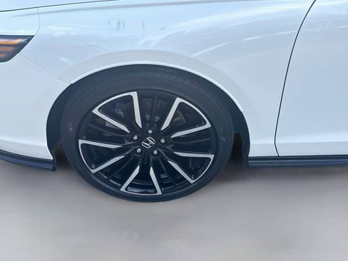 Certified 2023 Honda Accord Touring image 37