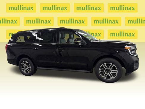 New 2025 Ford Expedition Max Active image 2