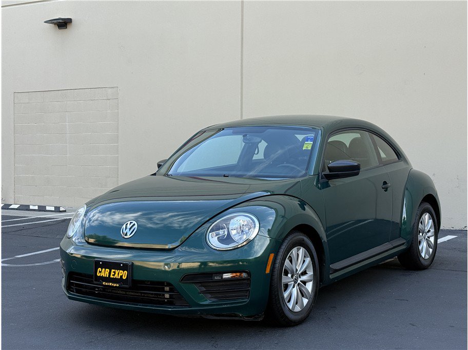 Used 2017 Volkswagen Beetle 1.8T FWD image 3