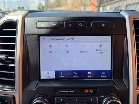 Used 2020 Ford F350 Lariat w/ Lariat Value Package AWD/4WD image 17