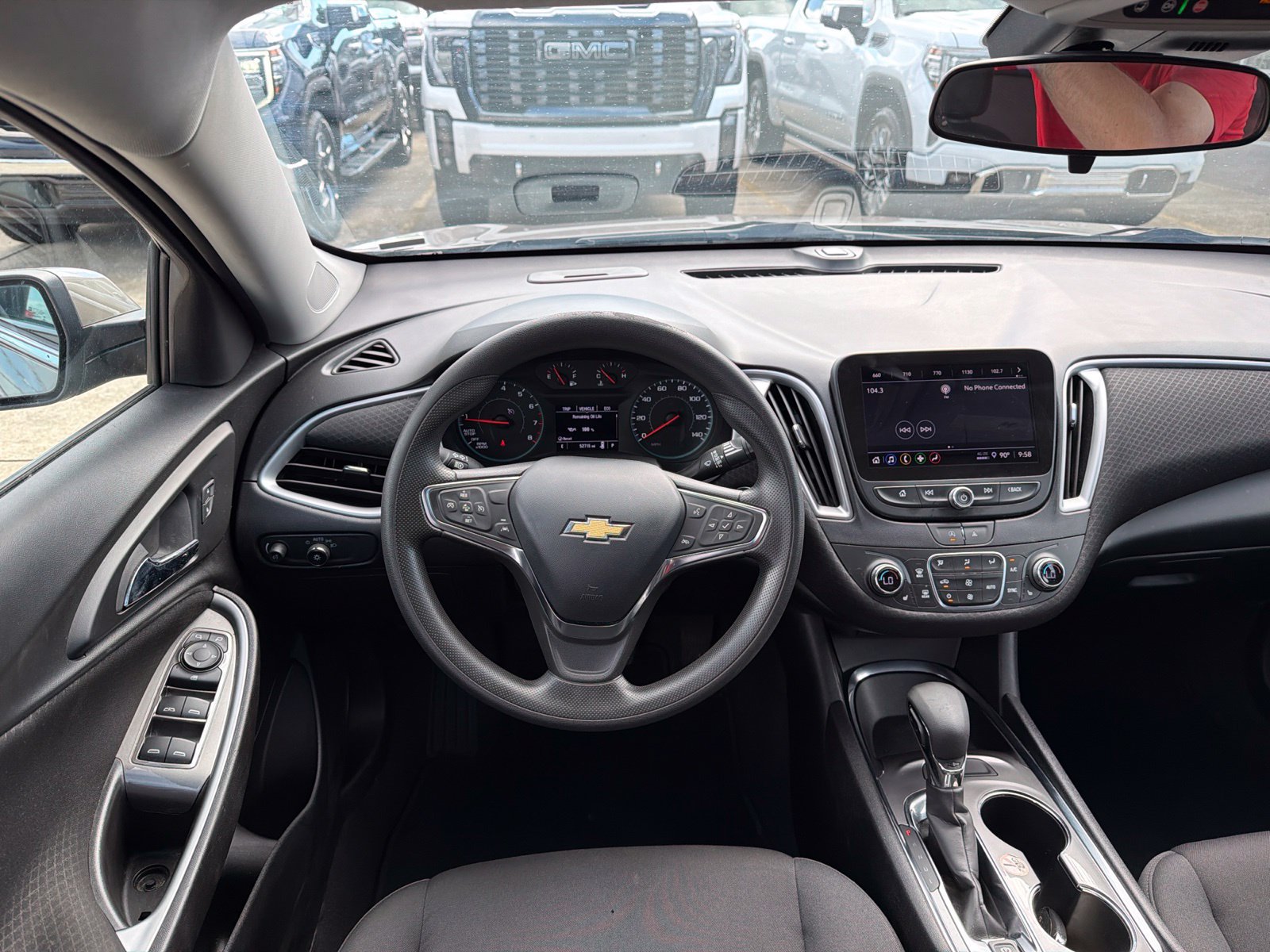 Used 2023 Chevrolet Malibu LT FWD image 11