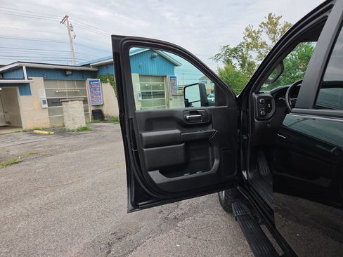 Used 2024 Chevrolet Silverado 2500 Custom w/ Custom Value Package AWD/4WD image 22