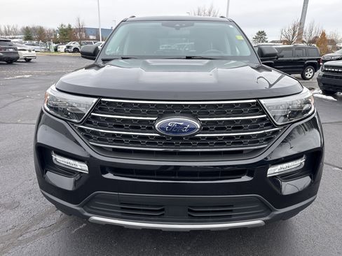 Used 2022 Ford Explorer XLT w/ Equipment Group 202A image 13