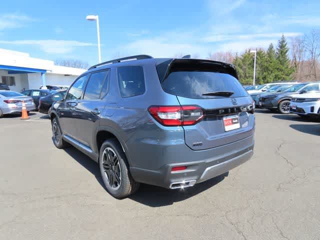 New 2026 Honda Pilot Touring image 4
