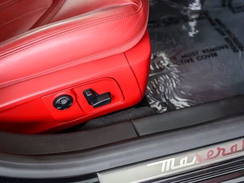 Used 2018 Maserati Quattroporte S GranLusso Q4 image 33