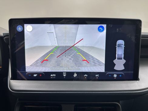 New 2025 Ford Maverick XL image 25