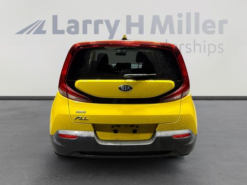 Used 2020 Kia Soul LX image 4