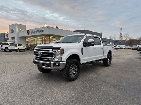 Used 2022 Ford F250 Lariat w/ Lariat Value Package image 5