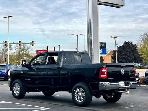 New 2024 RAM 2500 Laramie image 23
