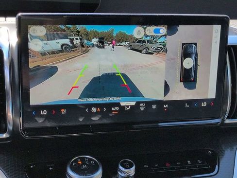 New 2025 Ford Expedition Platinum w/ Stealth Performance Package image 23