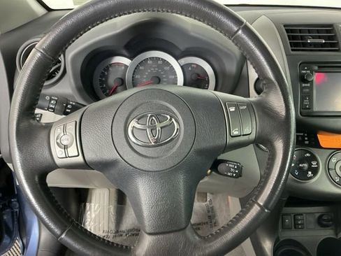 Used 2012 Toyota RAV4 Limited w/ Navigation Value Pkg AWD/4WD image 15