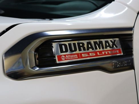 Used 2020 GMC Sierra 2500 AT4 w/ AT4 Premium Package image 24