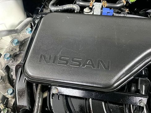 Used 2018 Nissan Rogue Sport SV w/ SV All-Weather Package AWD/4WD image 31
