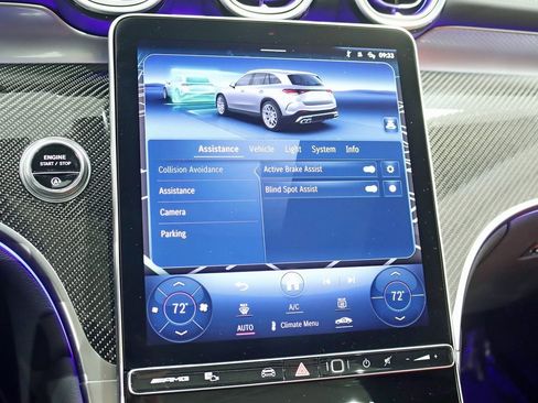 Used 2024 Mercedes-Benz GLC 43 AMG 4MATIC image 23