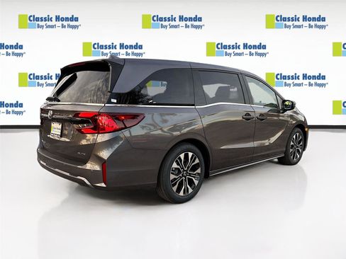 New 2026 Honda Odyssey Elite image 8