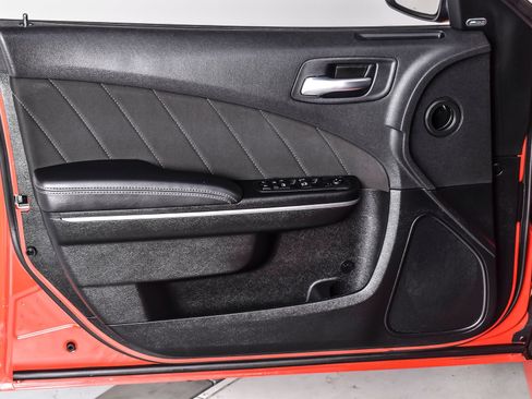 Used 2022 Dodge Charger R/T RWD image 15