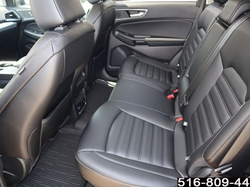 Used 2022 Ford Edge SEL w/ Convenience Package image 17