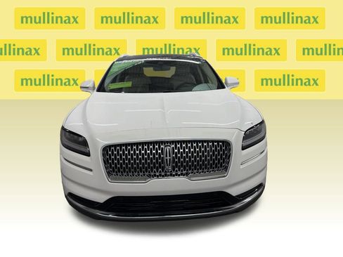 Used 2022 Lincoln Nautilus Reserve w/ Equipment Group 201A image 15