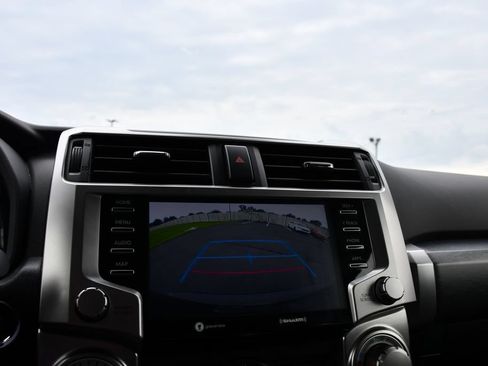 Used 2024 Toyota 4Runner SR5 AWD/4WD image 17