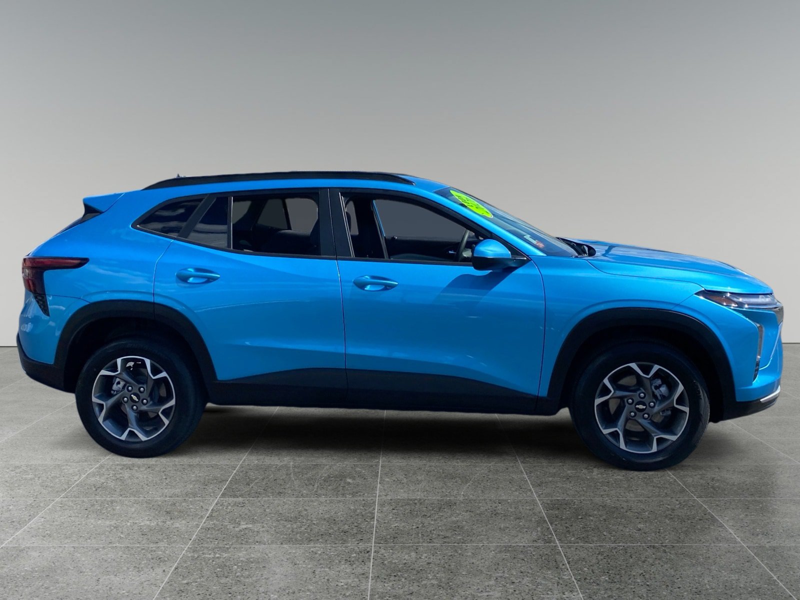 Used 2026 Chevrolet Trax LT FWD image 6