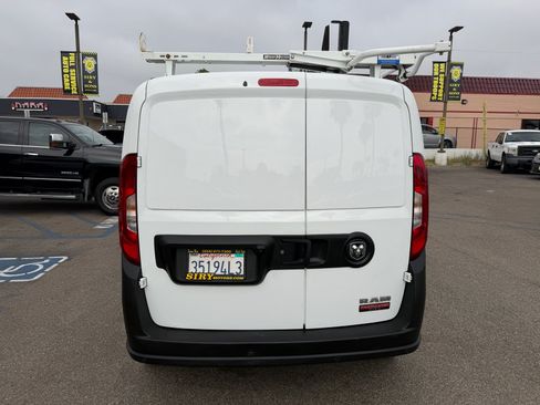 Used 2021 RAM ProMaster City Tradesman FWD image 4