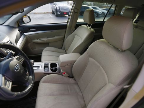 Used 2012 Subaru Outback 2.5i w/ Alloy Wheel Pkg image 5