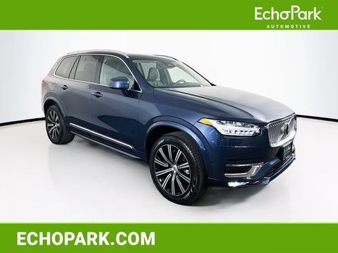 Used 2025 Volvo XC90 B6 Plus image 1