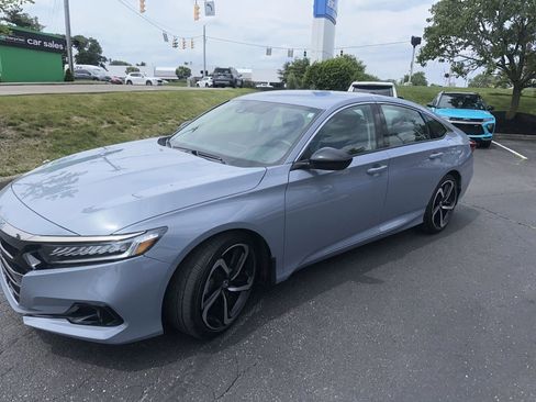 Used 2022 Honda Accord Sport Special Edition image 8