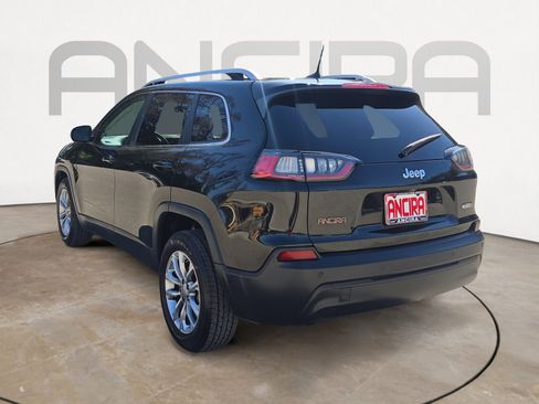 Used 2020 Jeep Cherokee Latitude Plus image 8