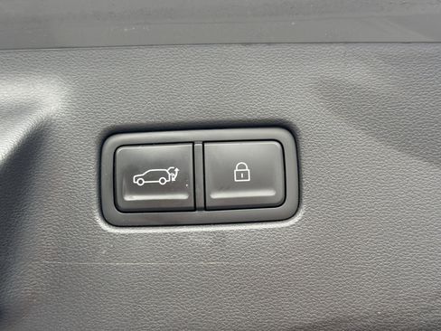 Used 2024 Hyundai Santa Fe SE FWD image 18