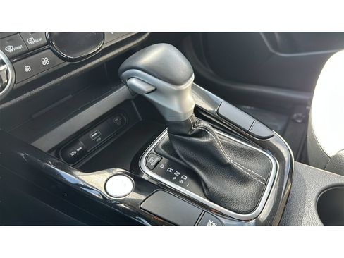 Used 2024 Kia Soul GT-Line FWD image 17