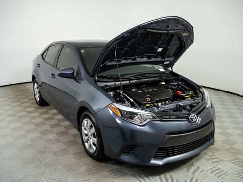 Used 2016 Toyota Corolla LE FWD image 28